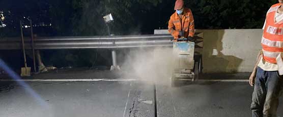 廣州華南快速D80型橋梁伸縮縫（毛勒縫）更換案例